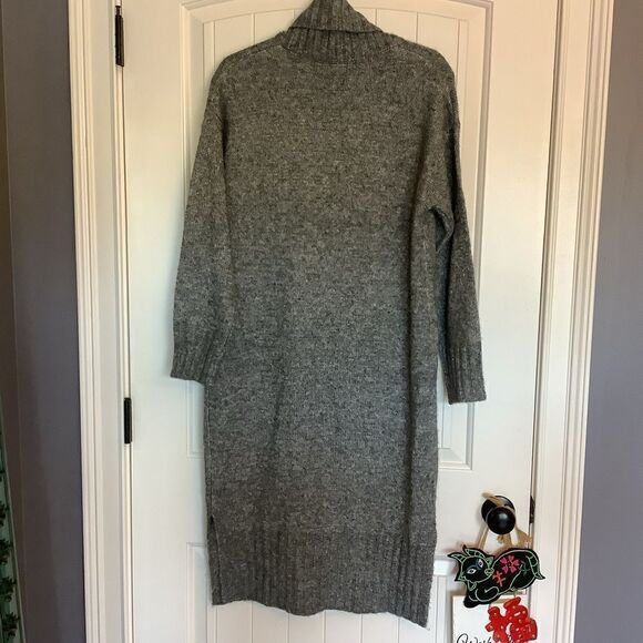 NWT ❤️ New Look Soft Gray Sweater Dress - Picture 5 of 8